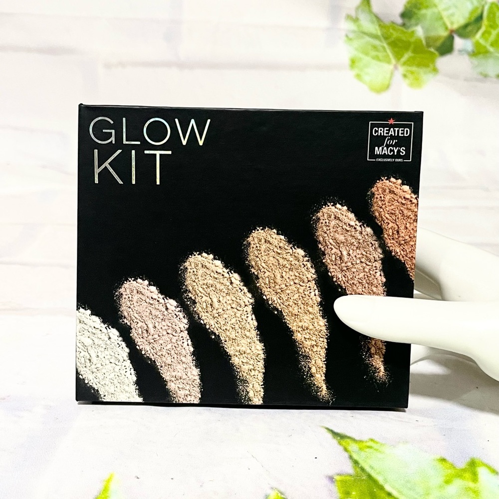 Macys Highlighter Bronzer Powder 6 Pigments Shade SET Glow Kit New NEW